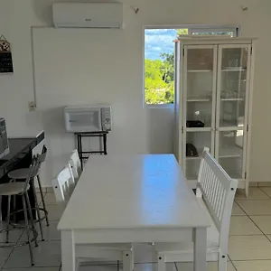 https://blue-house.portodegalinhashotels.com